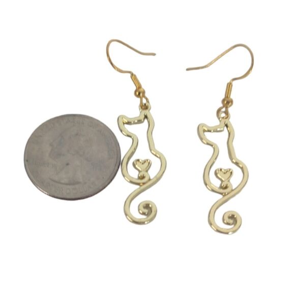 Kitty Cat Heart Dangling Earrings - Picture 5 of 7